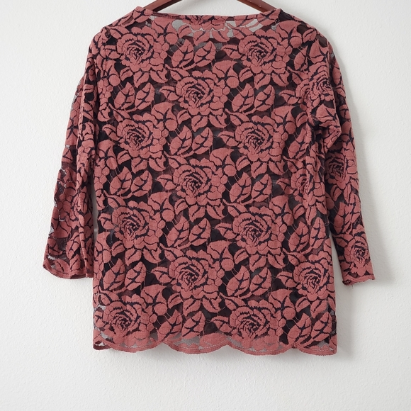 NWT!❤ Cut Loose Floral Top - Picture 2 of 5